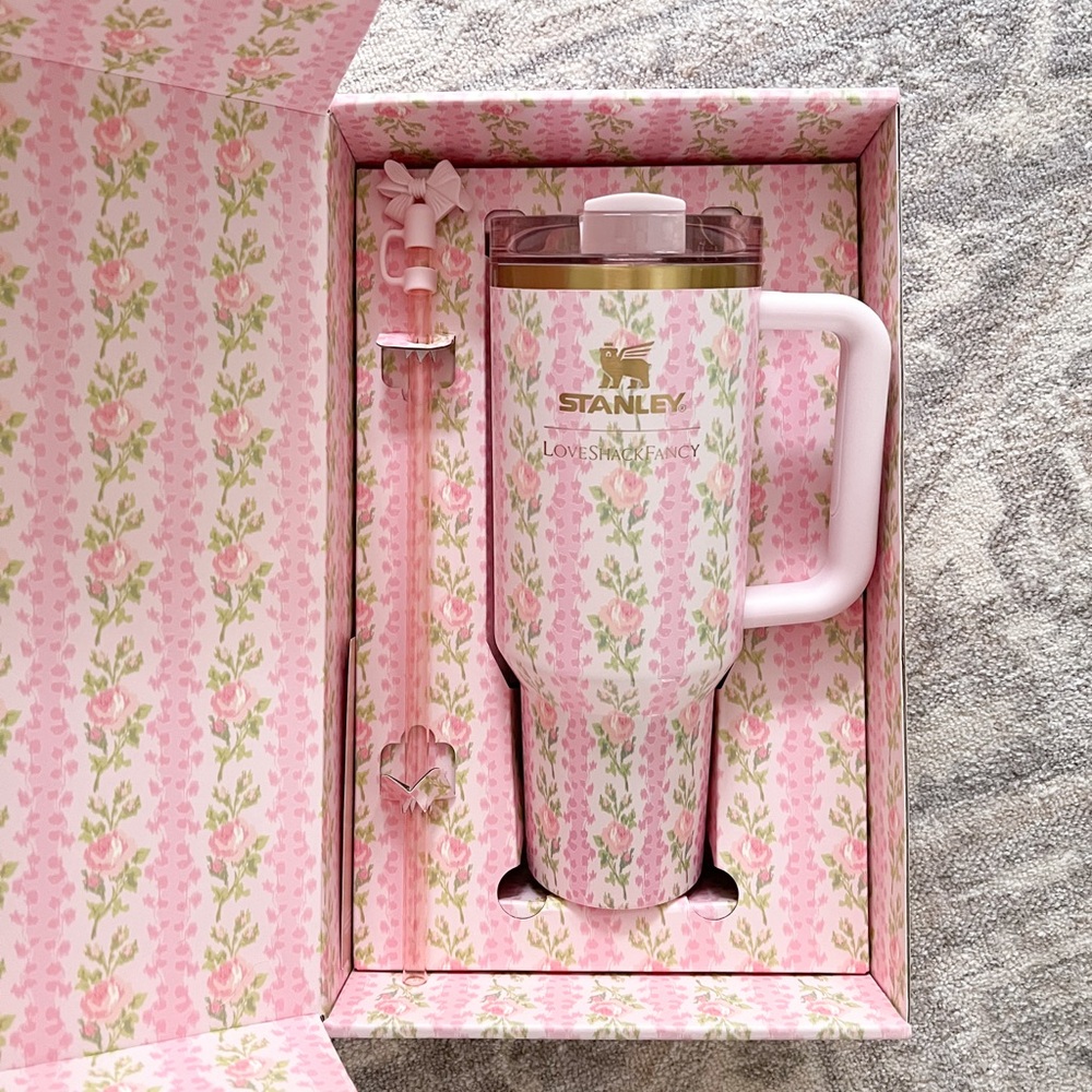 Stanley x LoveShackFancy 40 oz Tumbler In Blooming Heirloom